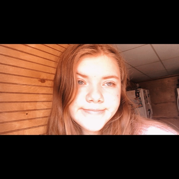 Meet your Posher, Alison - Picture 1 of 1